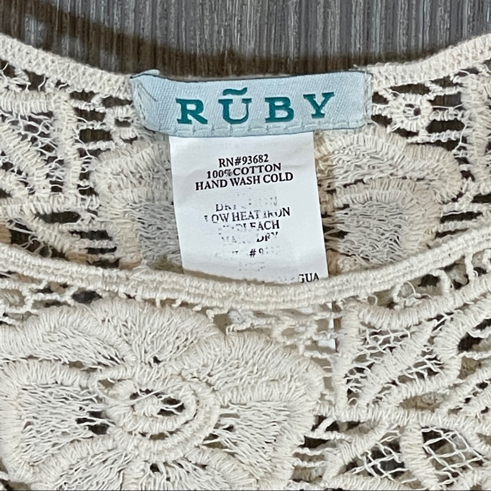 Ruby Crochet Lace Swim Coverup Size Small - Picture 2 of 4